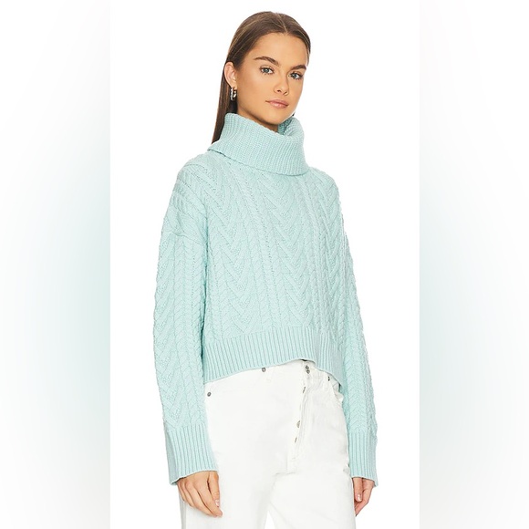 NWT Alice + Olivia Nance Wool Cableknit Turtleneck Crop Sweater Pullover XS - Picture 13 of 16